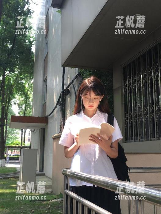 想不到51cg视频里还有这种瓜，吃了才明白