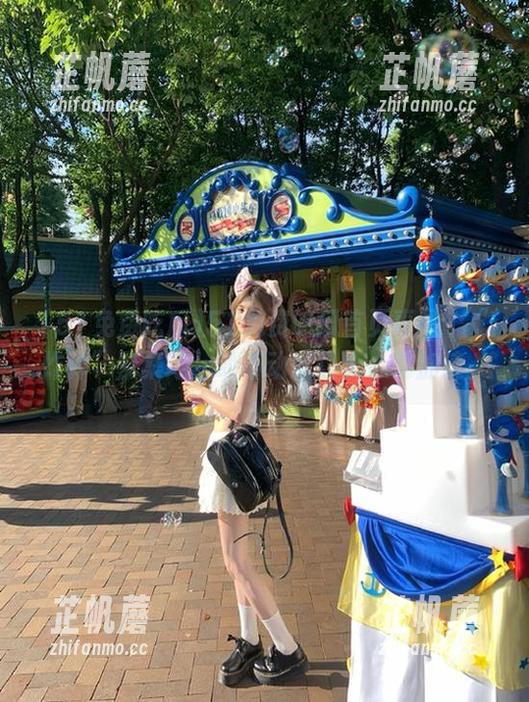 51免费吃瓜首页真是个“炸弹”聚集地，动不动就让人心跳加速。