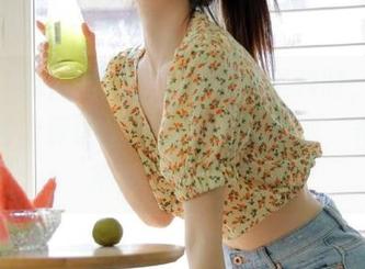 浏览51吃瓜首页黑料时，总觉得，每个评论里都有无限的趣味，希望大家都别太认真。