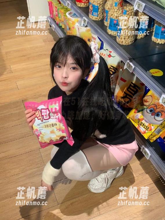 在51在线吃瓜app里，信息更新快到我心跳加速，好像身临其境！