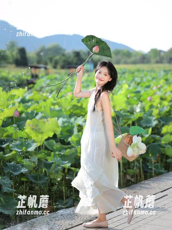 58吃瓜官网：一边看热闹，一边默默感叹人生真奇妙