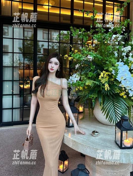在58吃瓜首页，别忙着舔嘴巴，等会儿还有更猛的瓜呢！