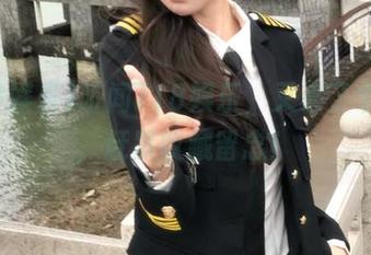 听闻718娱乐，又来了个新瓜，赶紧收藏留念！