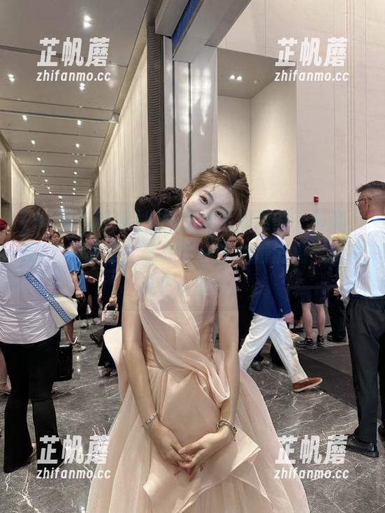 别问我怎么知道的，听说“91今日吃瓜”发布了一些劲爆消息，我有点儿小期待！