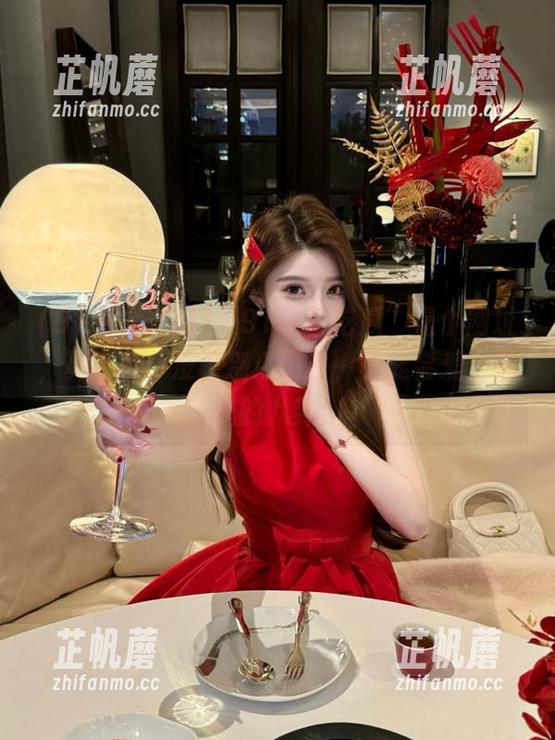 “91今日吃瓜”是个网址，真有毒，没事别点进去，可能会爱上这里的八卦！