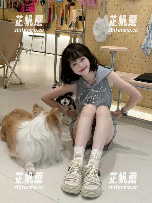 吃瓜太欢乐，91黑料网发布口味独特的爆料...是的，我又想歪了。