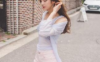 “hlw官网”的热闹，简直可以当早闻，大家快来感受这股骚动！