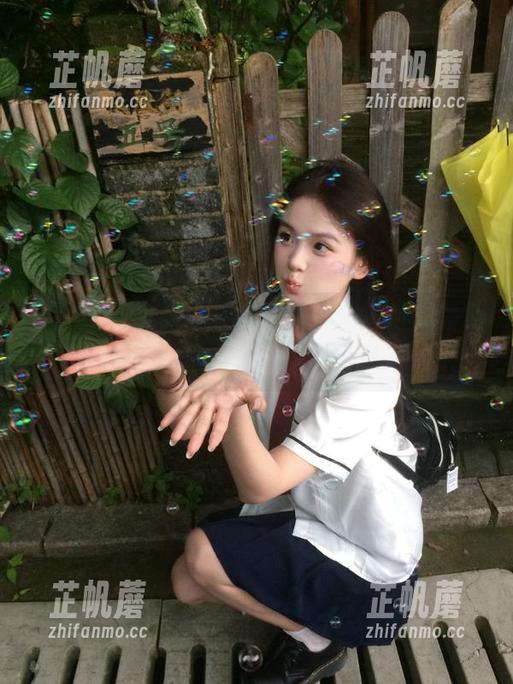 如果你还没去hl黑料官网翻翻免费的黑料，那真是一大损失