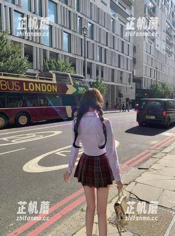 有人和我一样，沉迷于ios里的soootv黑料吗？我觉得它太妙了～