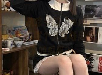 执念中的“www.吃瓜”传送门,咦,是从哪个光怪陆离的梦里掉出来的瓜呀?