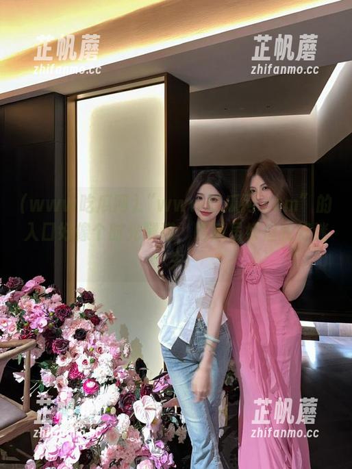 “www吃瓜网.com”的入口好像个时光隧道，吃瓜虽好但我好迷失