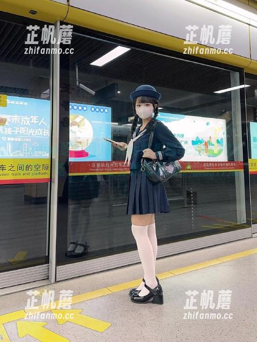 www吃瓜网cc那个iOS界面，吃瓜的同时有种想调戏手机的冲动！