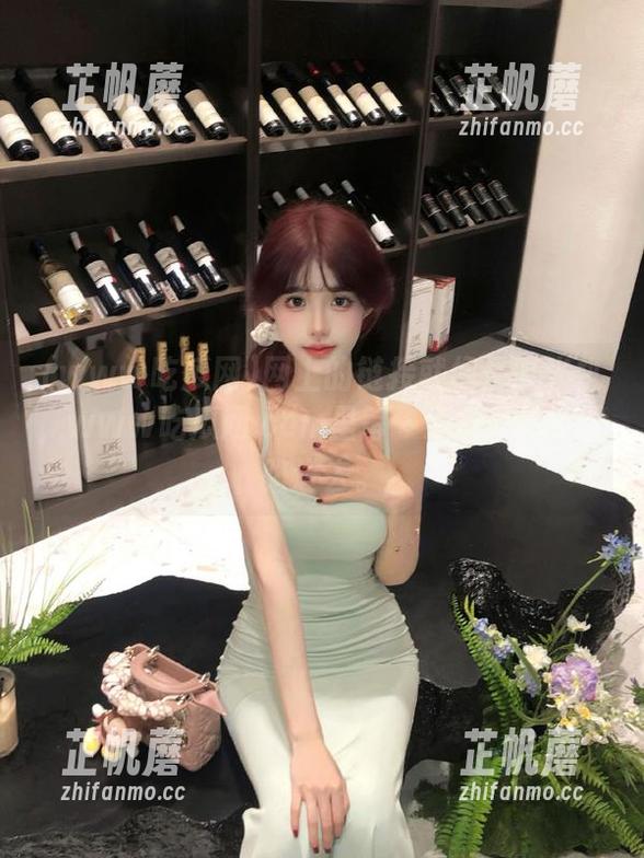 网上的链接就像是时光机，www吃瓜网.com里每一条八卦都让我陷进去。