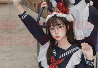 观看“zztt45”的时间太久了，我都怀疑自己是不是变成了专业评论员！