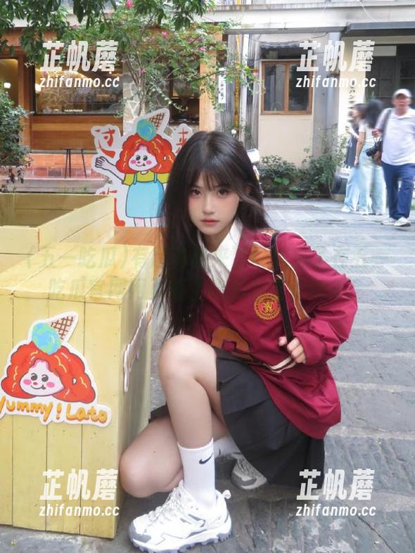 五一吃瓜 有趣真相来了!别忘了在五一吃瓜官网网页版上收藏你喜欢的瓜!