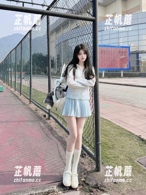 五一吃瓜的“线路”入口有时就像迷宫，不小心就走入了神奇的世界。