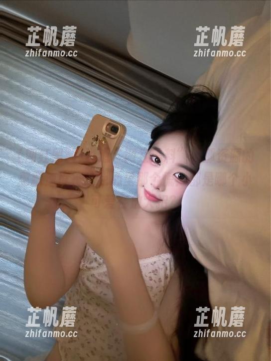 网红黑料 说道“网红黑料”,那资源的更新速度,让我心里那个慌!都是哪个小可爱在放大招?