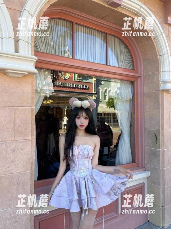 黑料不打烊 分享黑料不打烊166.su:别在意我一边吃一边乐,瓜斗手就在眼前!
