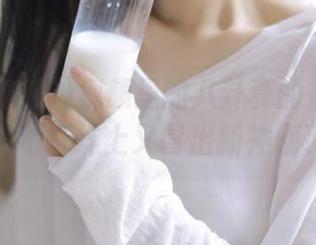 视频里的八卦真的是无底洞,黑料不打烊上又冒出新神剧了嘛?