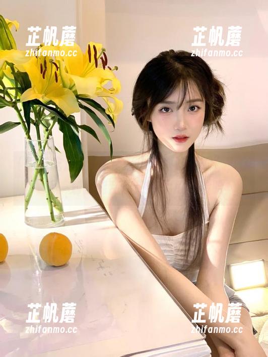 免费逛“黑料吃瓜网”，随手一划就能刮出热点大瓜，哈哈