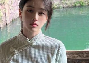 聊聊万里长征篇黑料正能量，下载官网，瓜也有时效性，别落后哦！