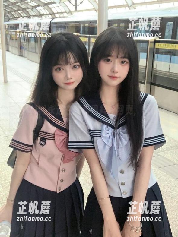 永远在翻阅黑料社网页，偶尔感到一丝惆怅