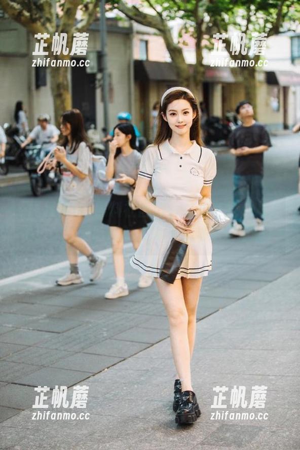 黑料社区提供免费在线“八卦快递”，爱吃瓜的人不要错过这趟车啊！
