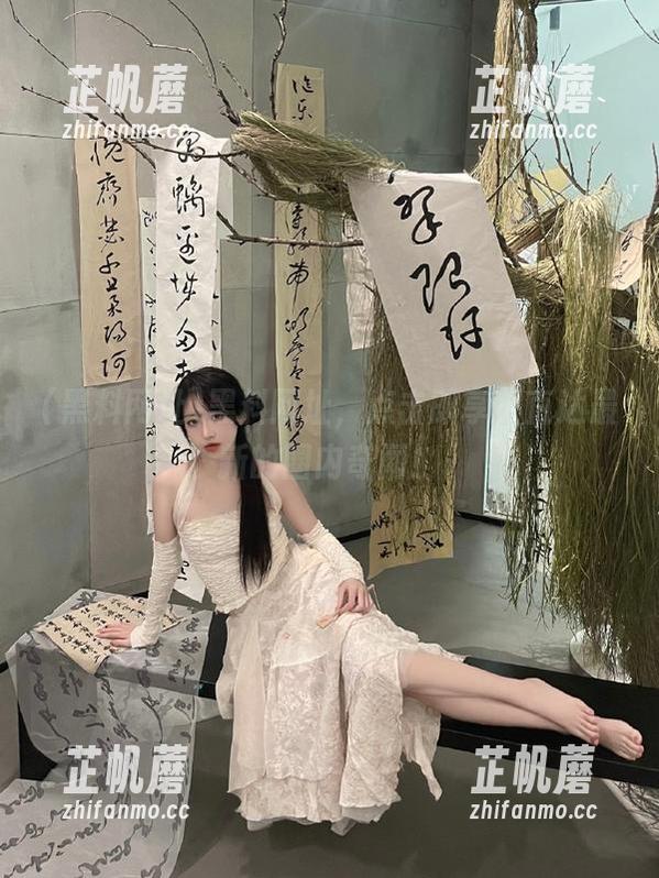 黑料网址 黑料网址,点击即享,直达最新的圈内奇闻!