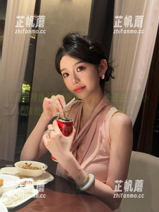 黑料网址 黑料网址官网:点进去,不小心被悄悄吸引了,又是一波新鲜事。
