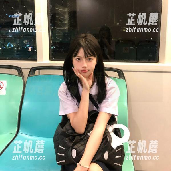 一不小心点开黑料网站发布的全场直播，哎呦，不小心掉坑里了！
