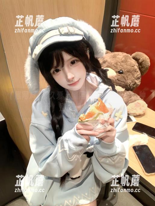 黑网料 永久爱上黑网料:看瓜变成一种身份,别妄想我会放手!